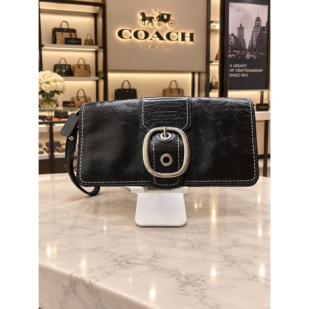 W278 Coach wristlet/wallet